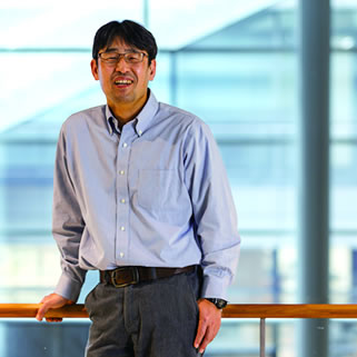  総合情報学科 藤井 浩明 教授